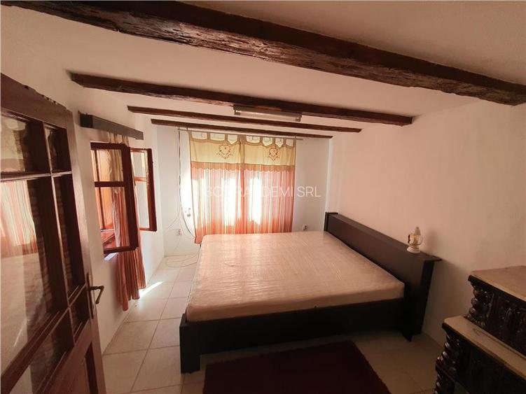 Casă Tradițională Săsească ?n loc.Aciliu cu 2974mp tere - 9