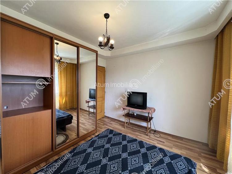 Apartament 2 camere decomandate cu boxa si pivnita zona Vasile Aaron - 5