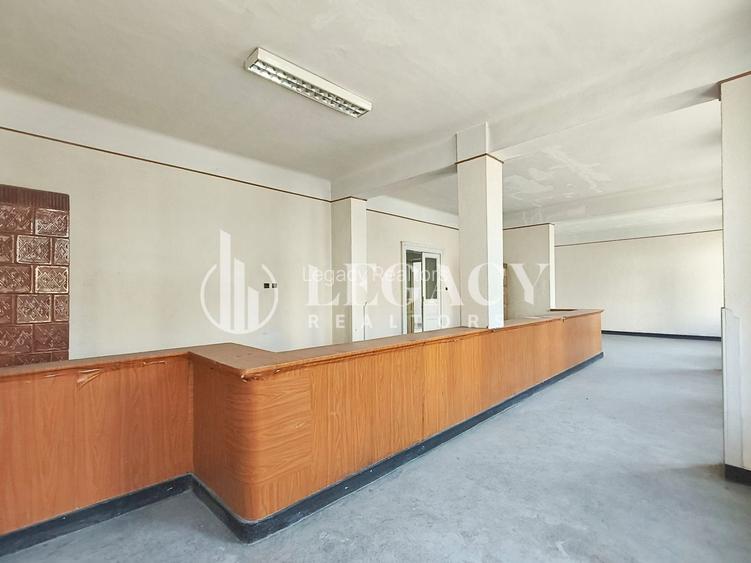 VÂNZARE/SCHIMB CU TEREN  - Clădire interbelică, centru oraș Siret - 3