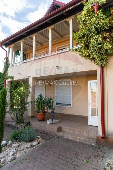 Casă / Vilă, 10 cam., Lidl Salaj, multifunctionala - 3