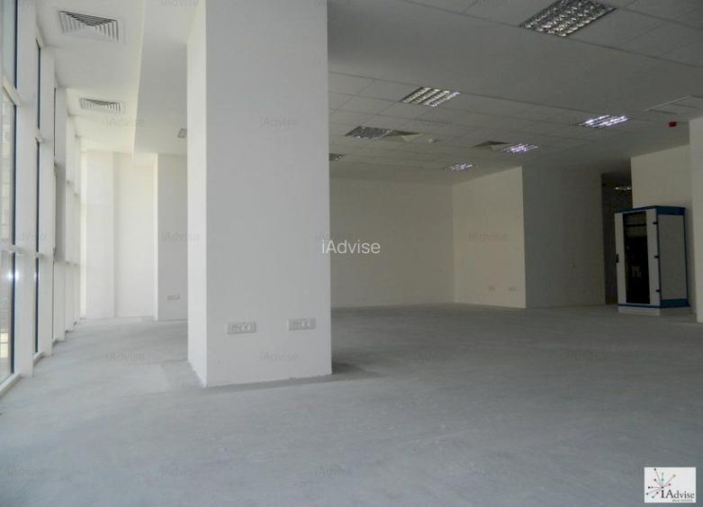 Spatiu de biouri in cladire reprezentativa, parcare generoasa - 3