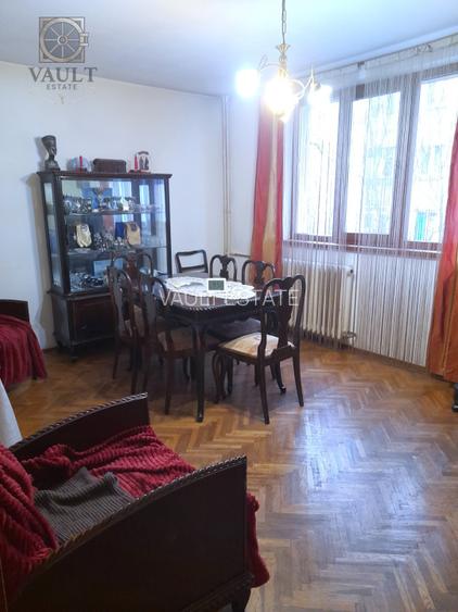 Apartament 4 camere - 96mp- 5 minute pana la metrou Romancierilor - 6