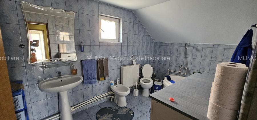 Eleganță, spațiu și confort modern – proprietate premium în Comănești - 18