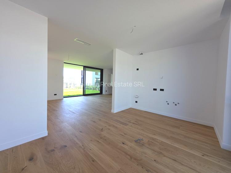 Vilă premium 5 camere | Amber Forest | Pescariu Sports & Spa - 4