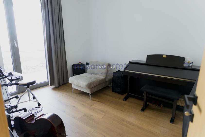 Proprietate rezidențială, cu două apartamente private, în Andrei Muresanu - 15