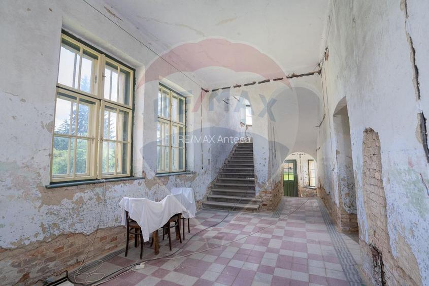 Fostă școală săsească semnată de Fritz Balthes – Bruiu, Sibiu - 4