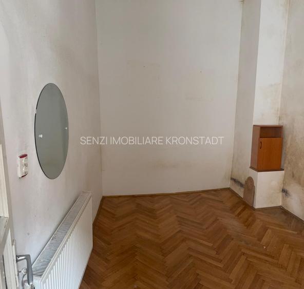 Apartament 3 camere, Poarta Schei - 5