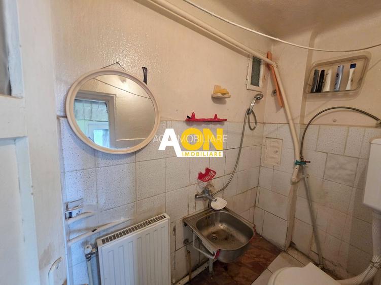 Casă veche cu 3 camere, 259 mp teren, la asfalt, zona Prefectura - 6