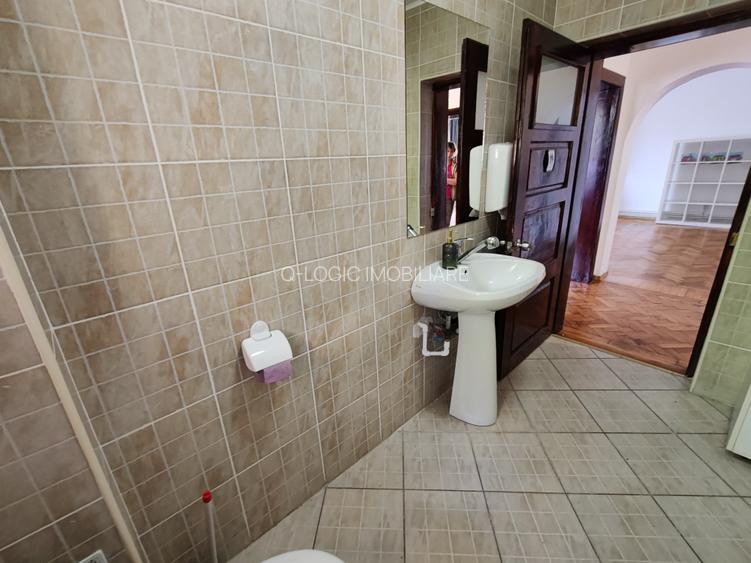 Spatiu comercial pretabil birouri, salon, after school zona Florilor - 15