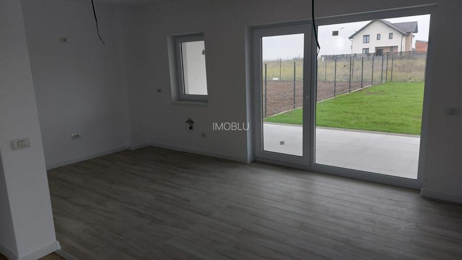 Comision 0%! 1/2 Duplex P+1, 4 camere, 105mpU, 351mpT, Giarmata! - 3