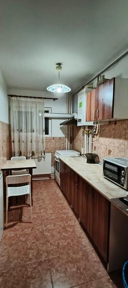 Tomis IV Cambridge School apartament 2camere 50 mp