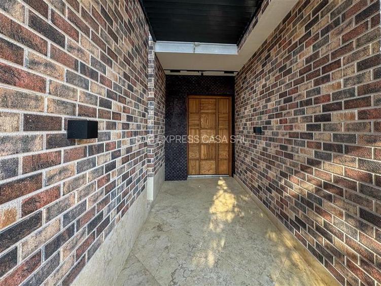 De vanzare! Vila de Lux in Tatarasi, 370 mp. Tehnologii ultima generatie, materi - 15