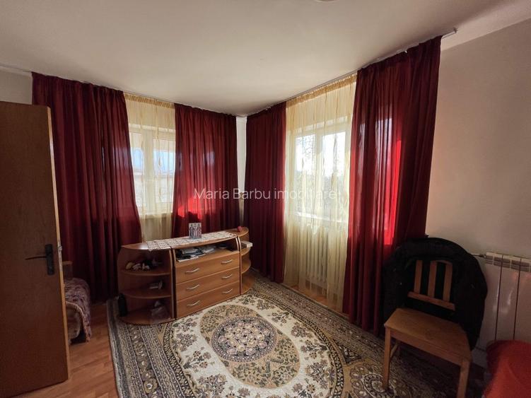 Vila D+P+1E,10 cam,pretabila activitati economice sau birouri,T- 820 mp or.jos - 7