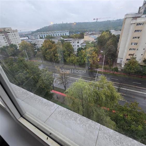 Cug - Selgros - 3 Camere Decomandat - Etaj Intermediar -Bloc 1990 - 80 Mp - 6