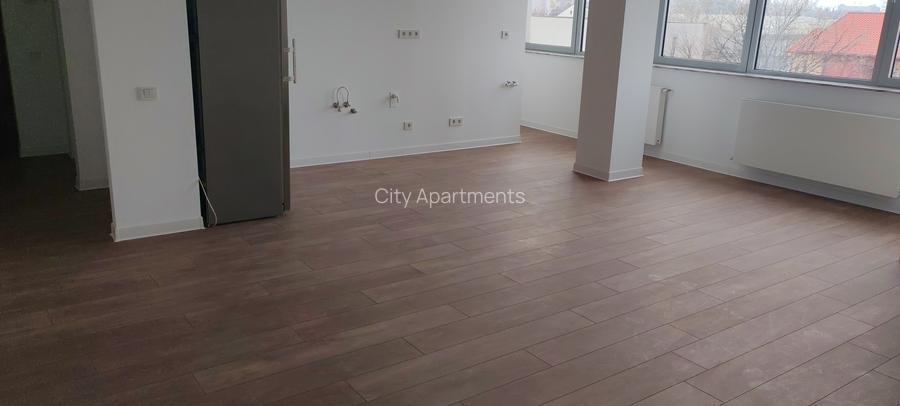 Apartament 4 camere - 48