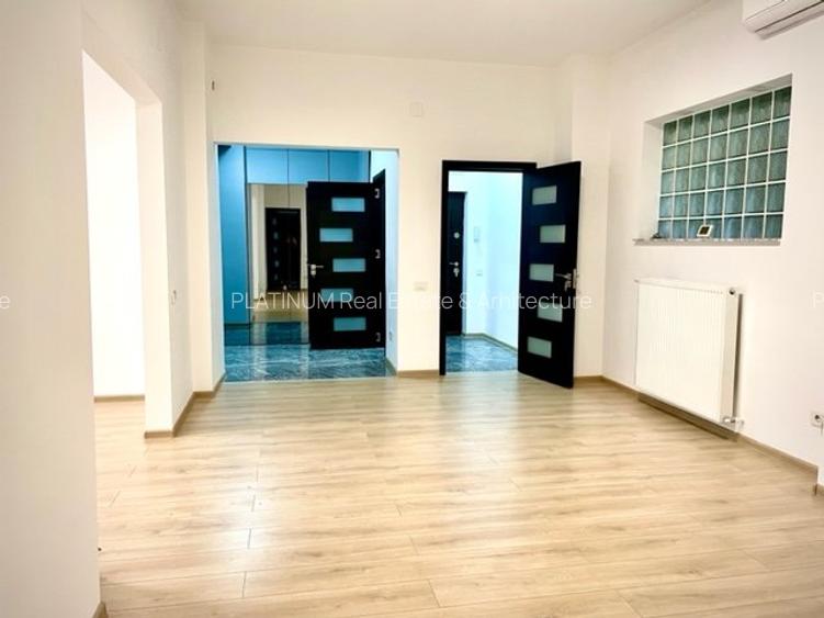 Inchiriere apartament 4 camere Piata Romana - 11