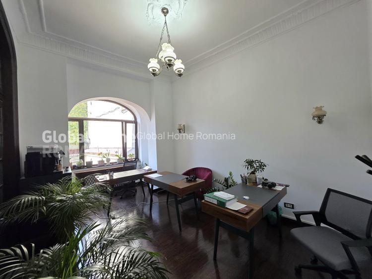 Cismigiu Garden | Office Interbelic Villa - 12 Rooms - 637 Land - 441Sqm Surface - 29