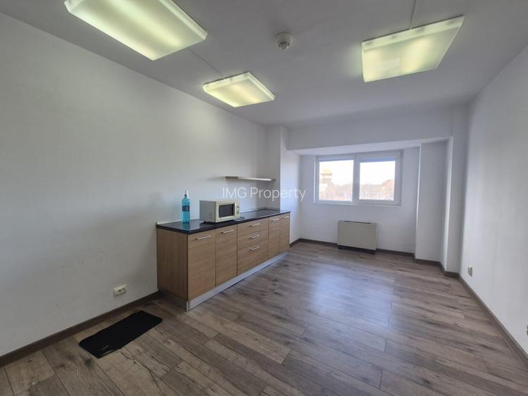 Spatiu birouri PIATA VICTORIEI - 8