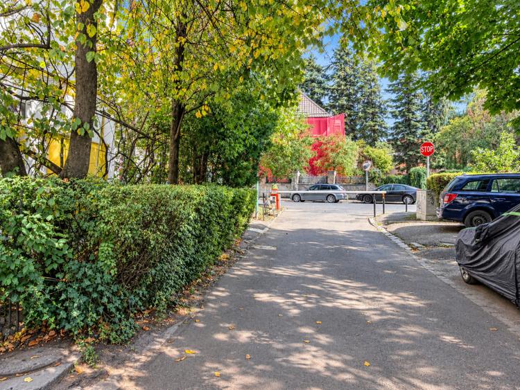 Apartament insorit, cu mult potential, langa AFI mall/Tribunal/Directia Fiscala