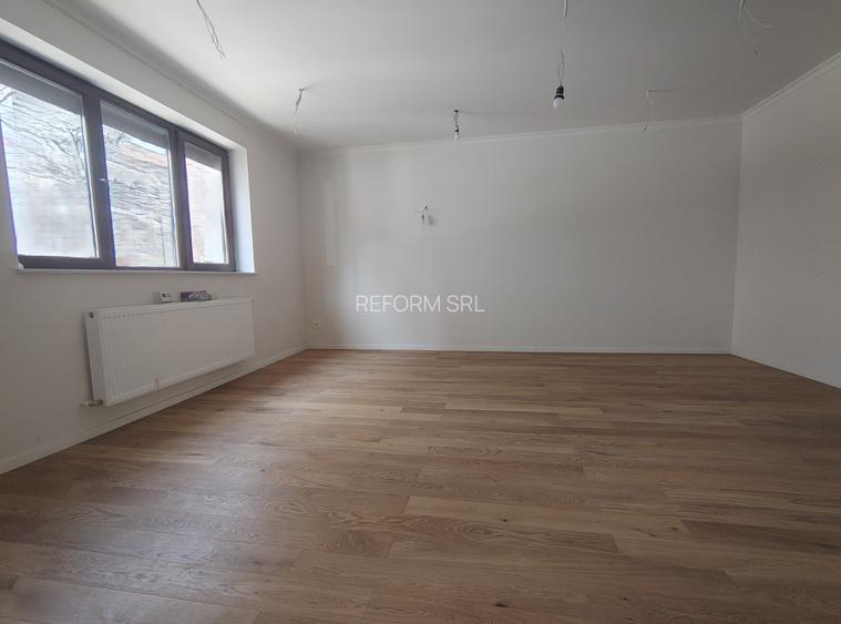 De vânzare casă individuală renovată | Curte proprie | Zona Abator - 15