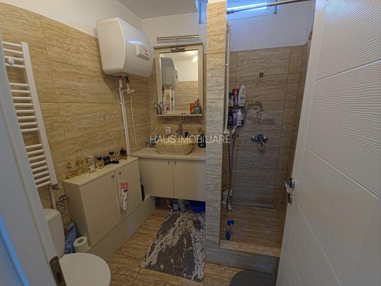 Centru apartament 3 camere decomandat la 200 m de plaja Modern - 16