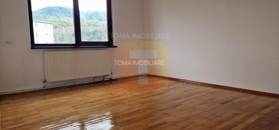 3 camere ultracentral – Piatra Neamț, etaj 4, balcon 7.9 mp - 10