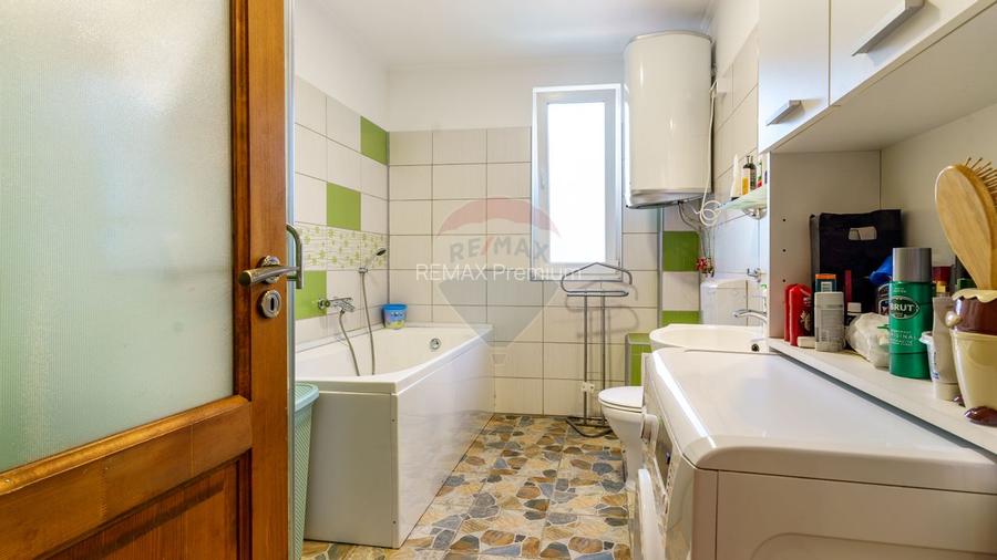 COMISION 0 Vilă cu 8 camere de vânzare str Septimiu Albini, Gheorgheni - 24