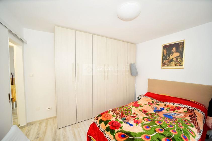 Podu Ros - sens giratoriu, 2 camere renovat, mobilat si utilat, liber - 5