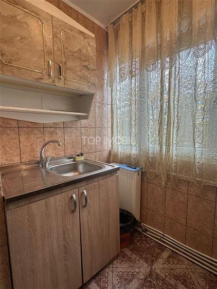 Inchiriere Apartament cu 2 camere Podu Ros - 2