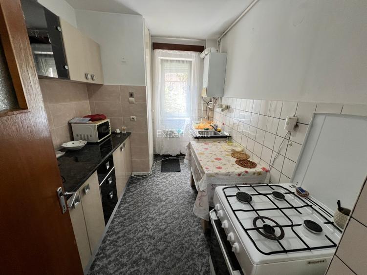 INCHIRIEZ apartament 2 camere semidecomandat,zona Mihai Viteazul - 7