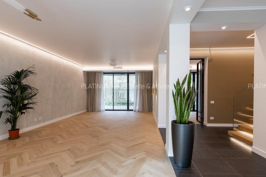 Exquisite Premium Villa for Sale: Unparalleled Elegance towards Baneasa Forest - 15