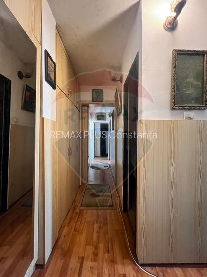 Apartament cu 3 camere de vânzare - 6