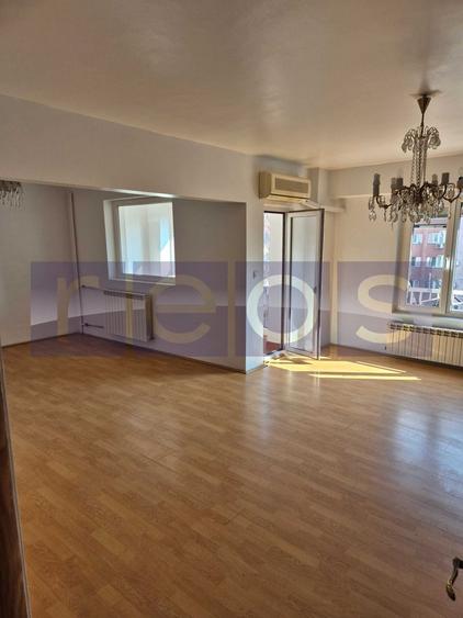 DE VANZARE APARTAMENT  4 CAMERE SPATIOASE  LUJERULUI  - METROU - 2