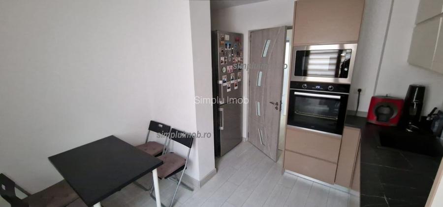 Mobilat Utilat 3 camere Auchan Titan sector 3 - 7