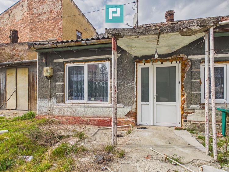 Apartament la curte comună pe strada Mărășești - 3