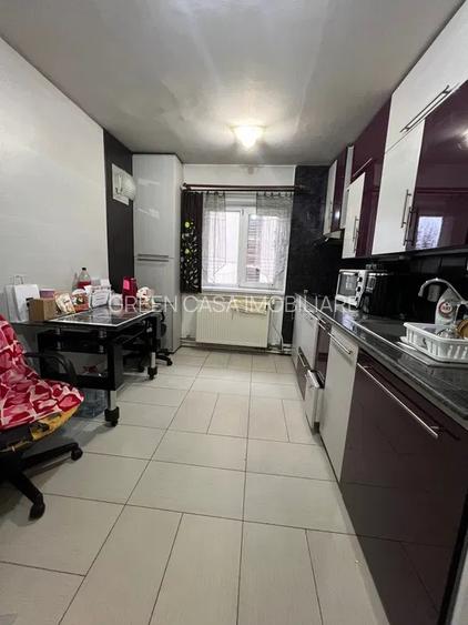 Apartament 4 camere de vânzare | Între Lacuri - 6