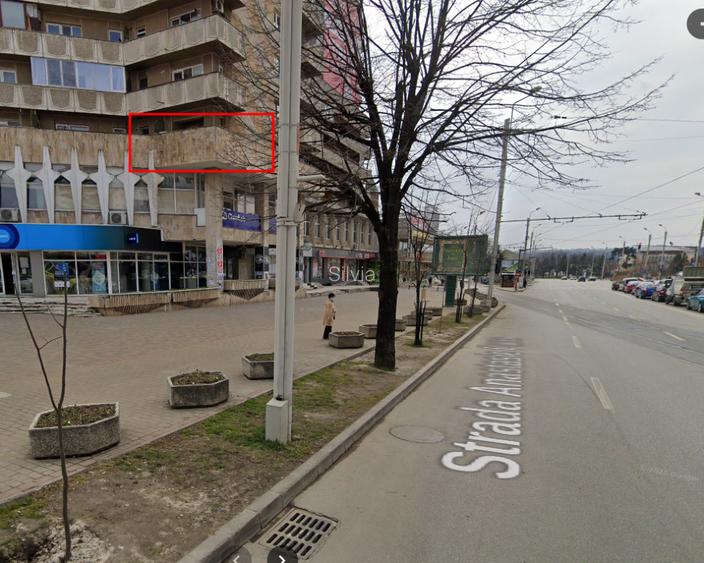 Proprietar, 3 camere, Centrul Civic, Bloc Moldova 1, etaj 1. - 3