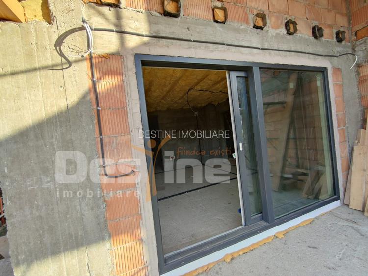 Hlincea Lac Casa 235 mp + 620 mp teren priveliste PANORAMICĂ - 16