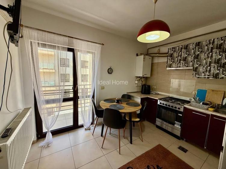 Apartament 3 camere decomandat - etajul 2 - loc de parcare - geam la baie - 4