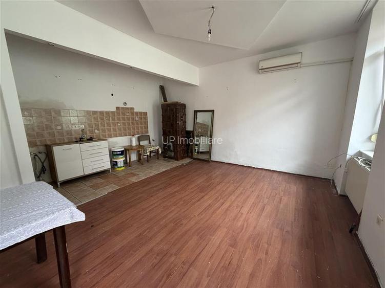 APARTAMENT CU 2 CAMERE | DE VANZARE | ULTRACENTRAL | ORADEA - 3