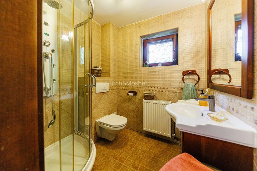 Locuiește lângă pădure, dar cu toate facilitățile la îndemână - 20