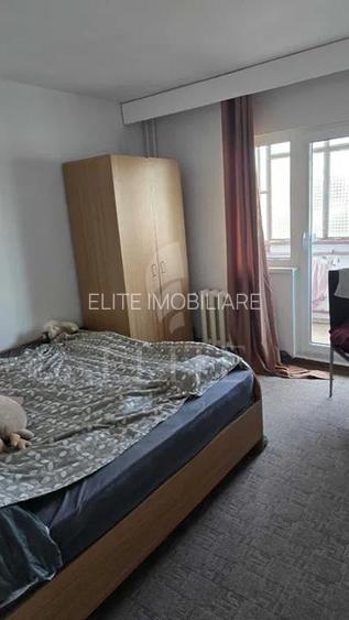 Apartament 4 camere în zona STRAZII LACU ROSU - 3