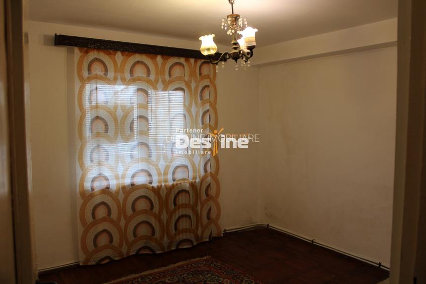 Apartament 3 camere decomandat de 61 mp 2 bai la parter cartier Favorit - Roman - 10