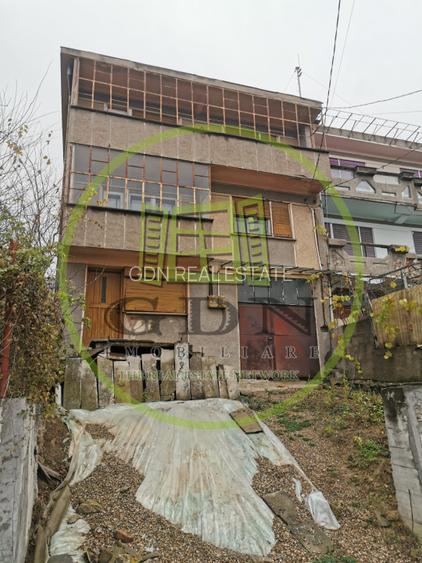 Casă cu doua apartamente tip Duplex cu panorama unica - 4