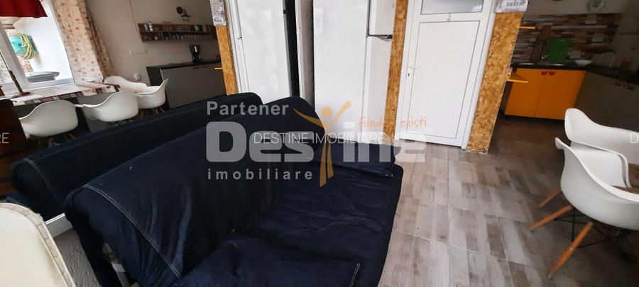 Casa  mare de vanzare - 8