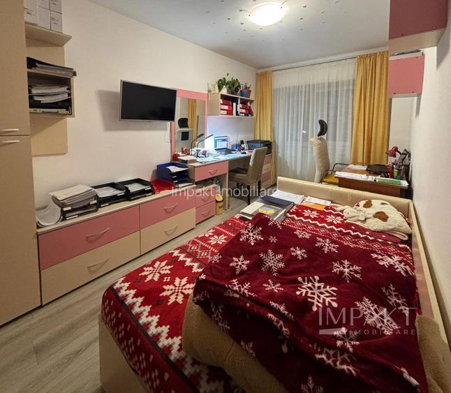 Spațiu cât o casă - 110mp - Apartament cu 4 dormitoare - 14