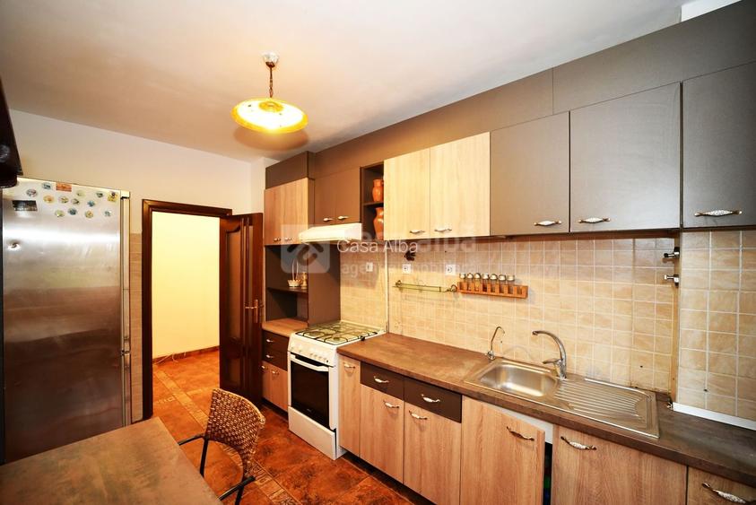 La doar 5 minute de Piata Unirii – 4 Camere spatios, OFERTA UNICA - 7