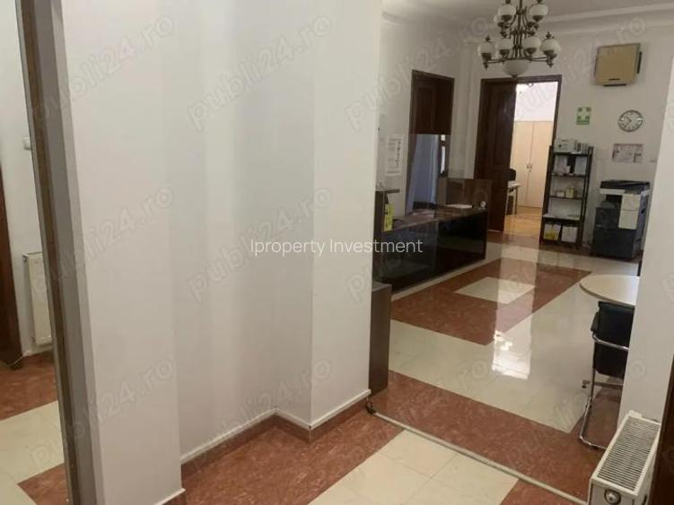 Spatiu Comercial - Birouri | 5 Camere | 200 mp | 3x Bai | 5x AC | Bucatarie | - 9