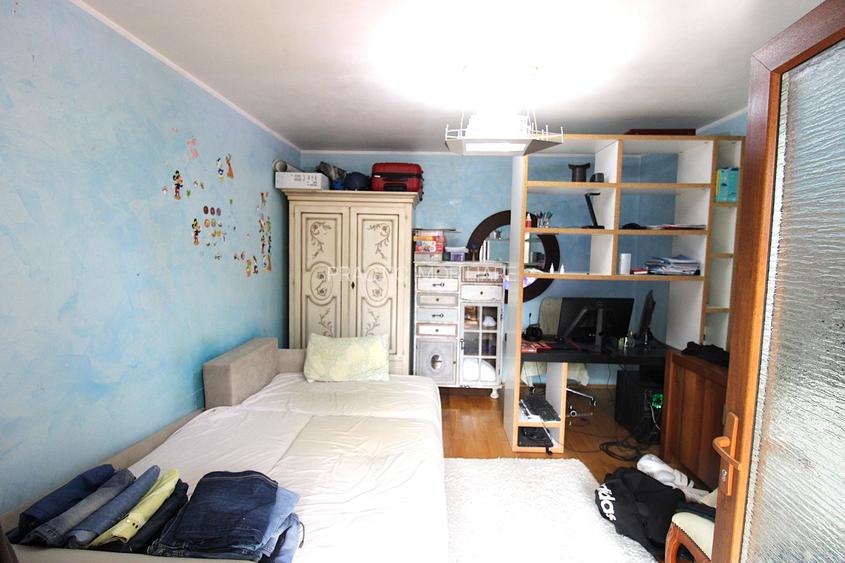 Casa pe strada Lozoveni - 10