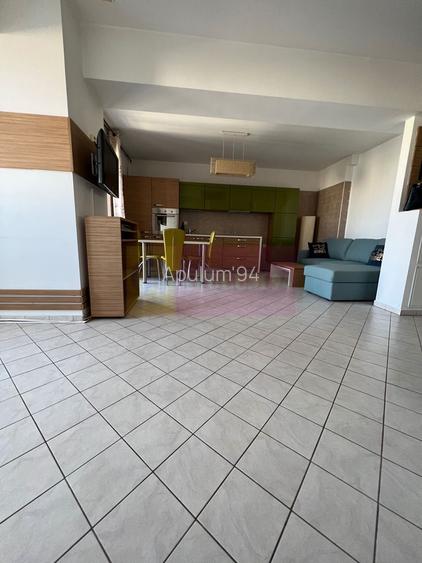 Vanzare apartament de 2 camere in zona Decebal adiacent - 3